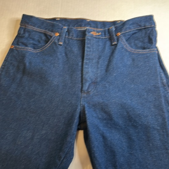 Wrangler 13MWZ Cowboy Cut Dark Wash Western Cowboy Denim Jeans. Size 32x32 - Picture 4 of 10